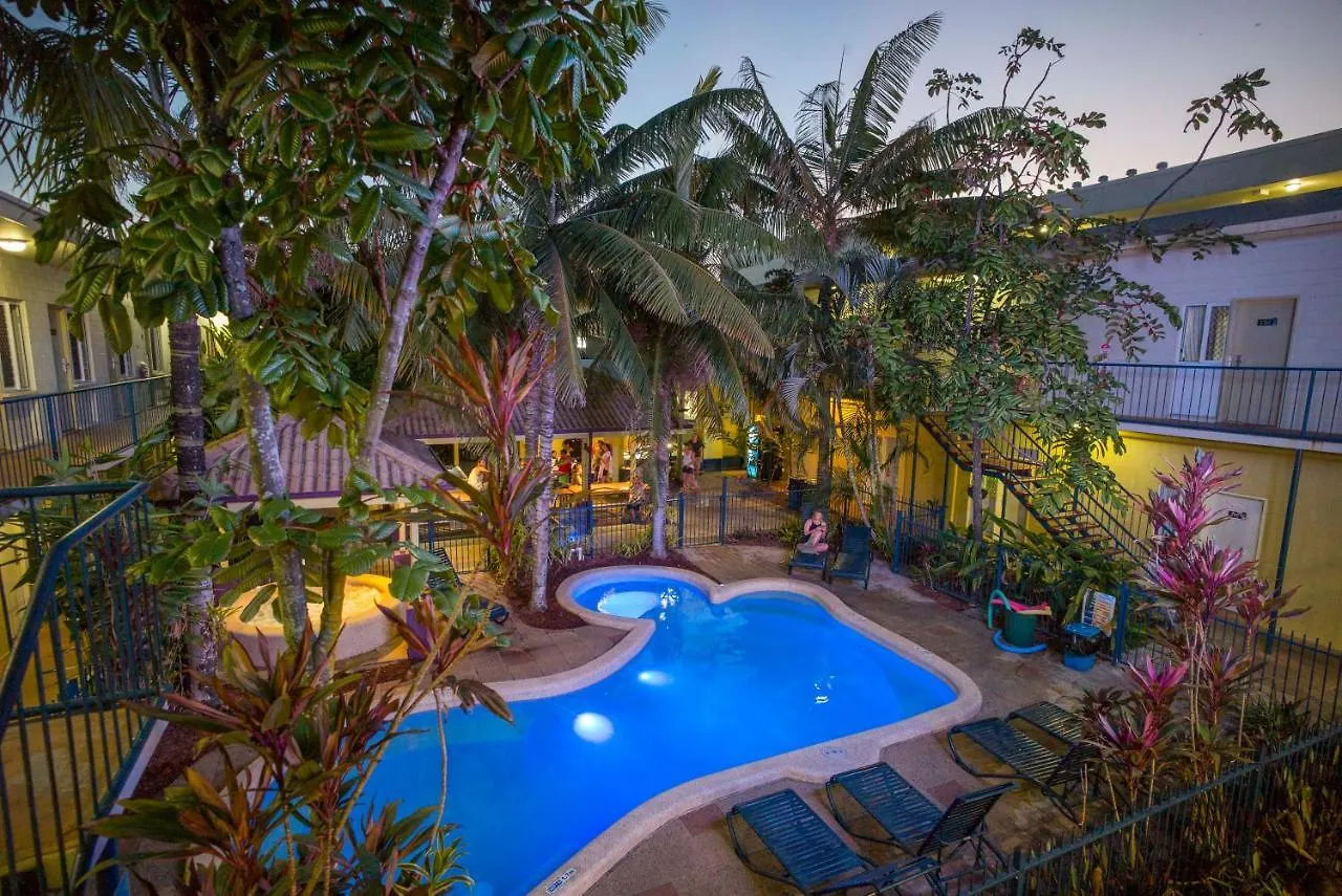 Yha Cairns Central Australia