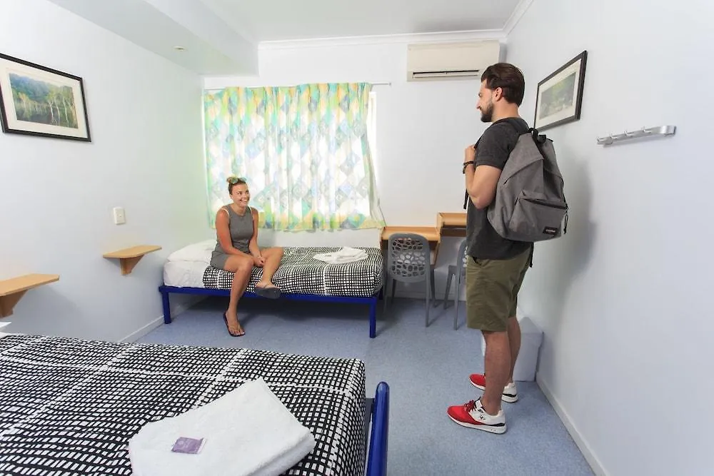 Yha Cairns Central Hostel