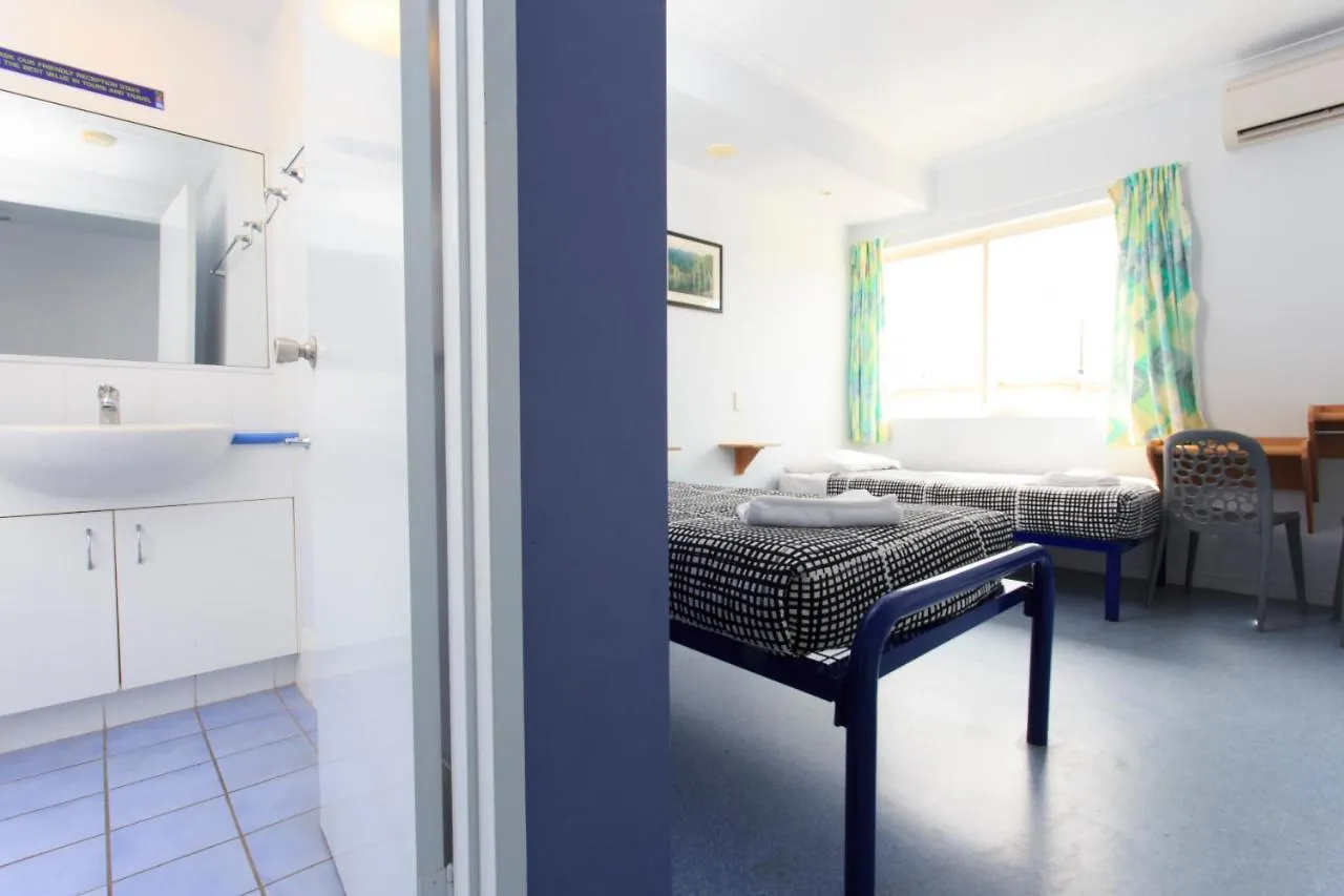 Yha Cairns Central Hostel